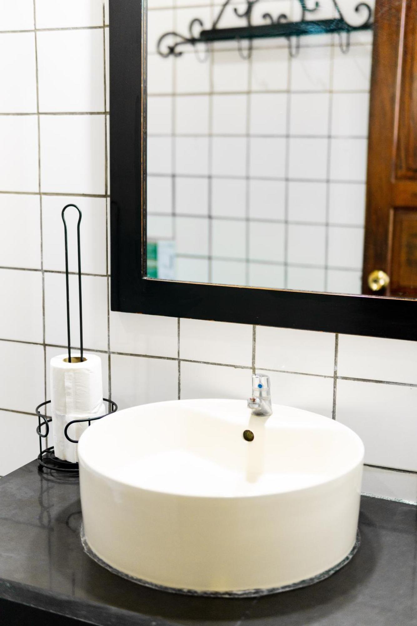 Hotel Villa Del Lago Flores Zewnętrze zdjęcie