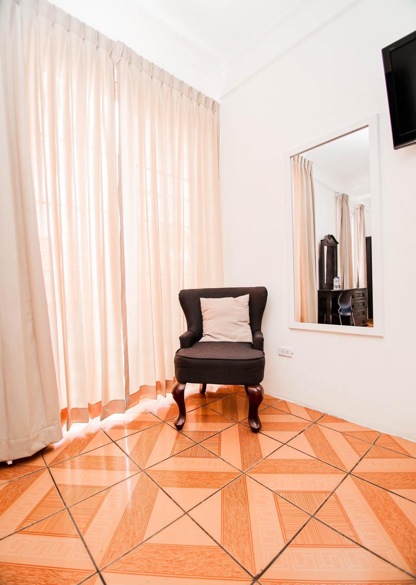 Hotel Villa Del Lago Flores Zewnętrze zdjęcie